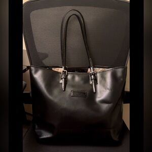 Longchamp Tote authentic